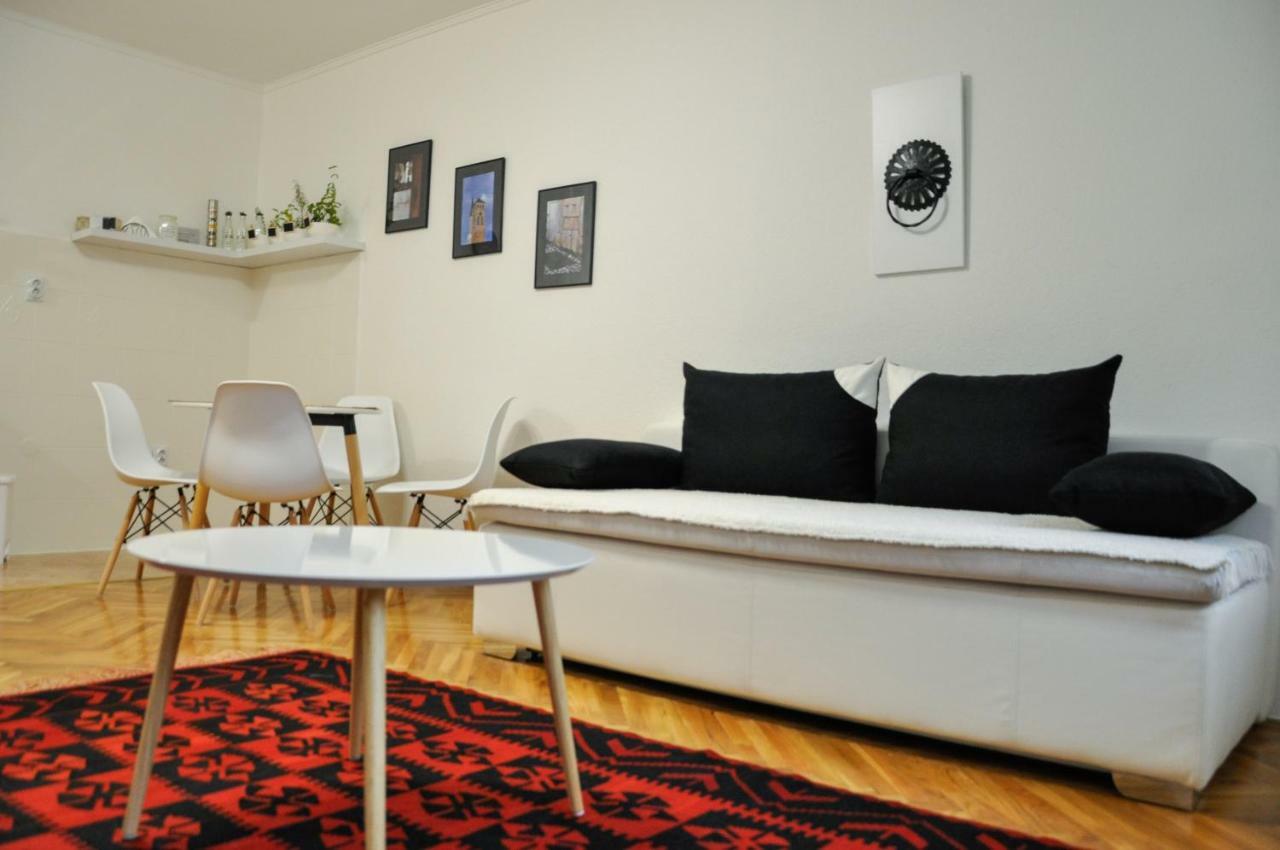 Zvekir - Old Town Apartment سراييفو المظهر الخارجي الصورة