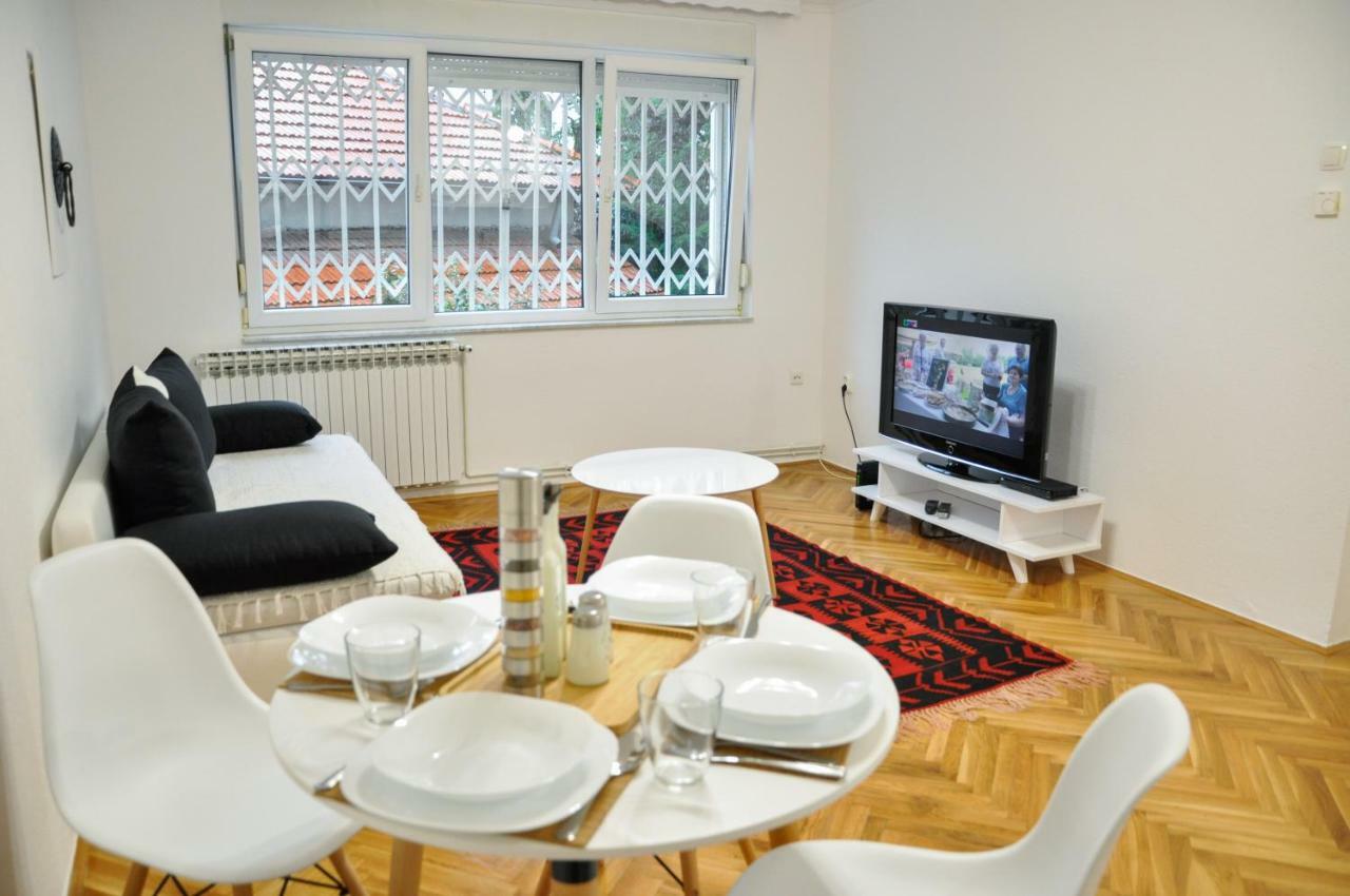 Zvekir - Old Town Apartment سراييفو المظهر الخارجي الصورة
