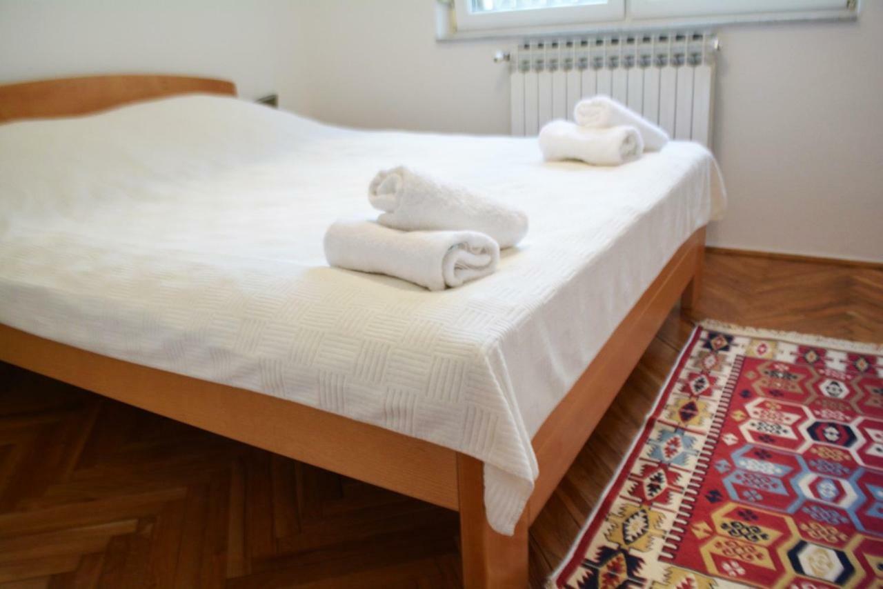 Zvekir - Old Town Apartment سراييفو المظهر الخارجي الصورة